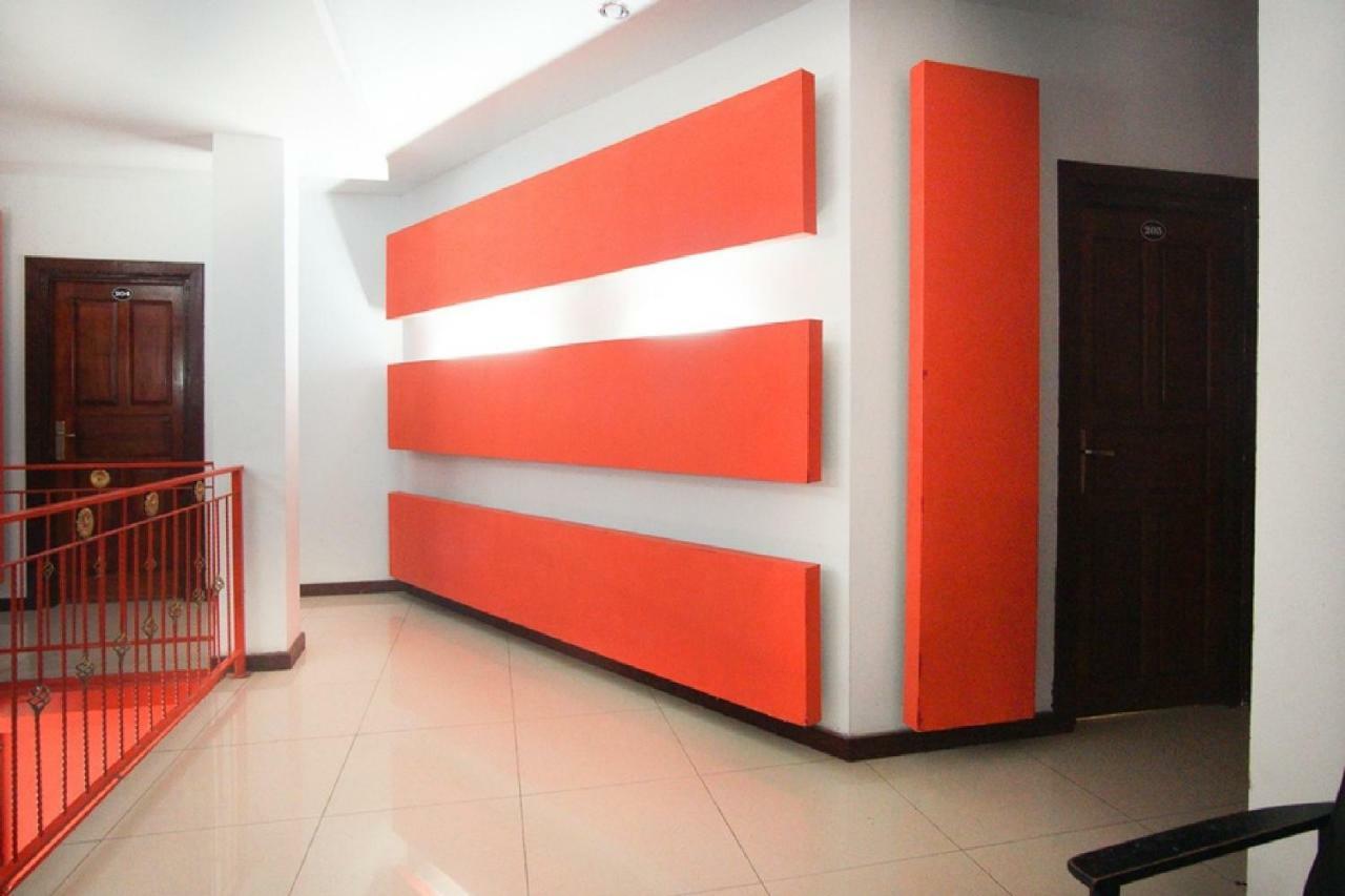 Hotel Reddoorz Near Mal Abepura Jayapura Exteriér fotografie