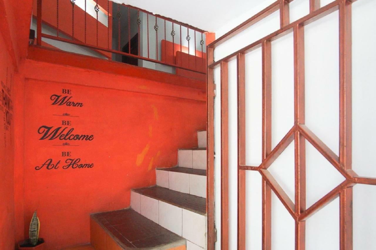 Hotel Reddoorz Near Mal Abepura Jayapura Exteriér fotografie